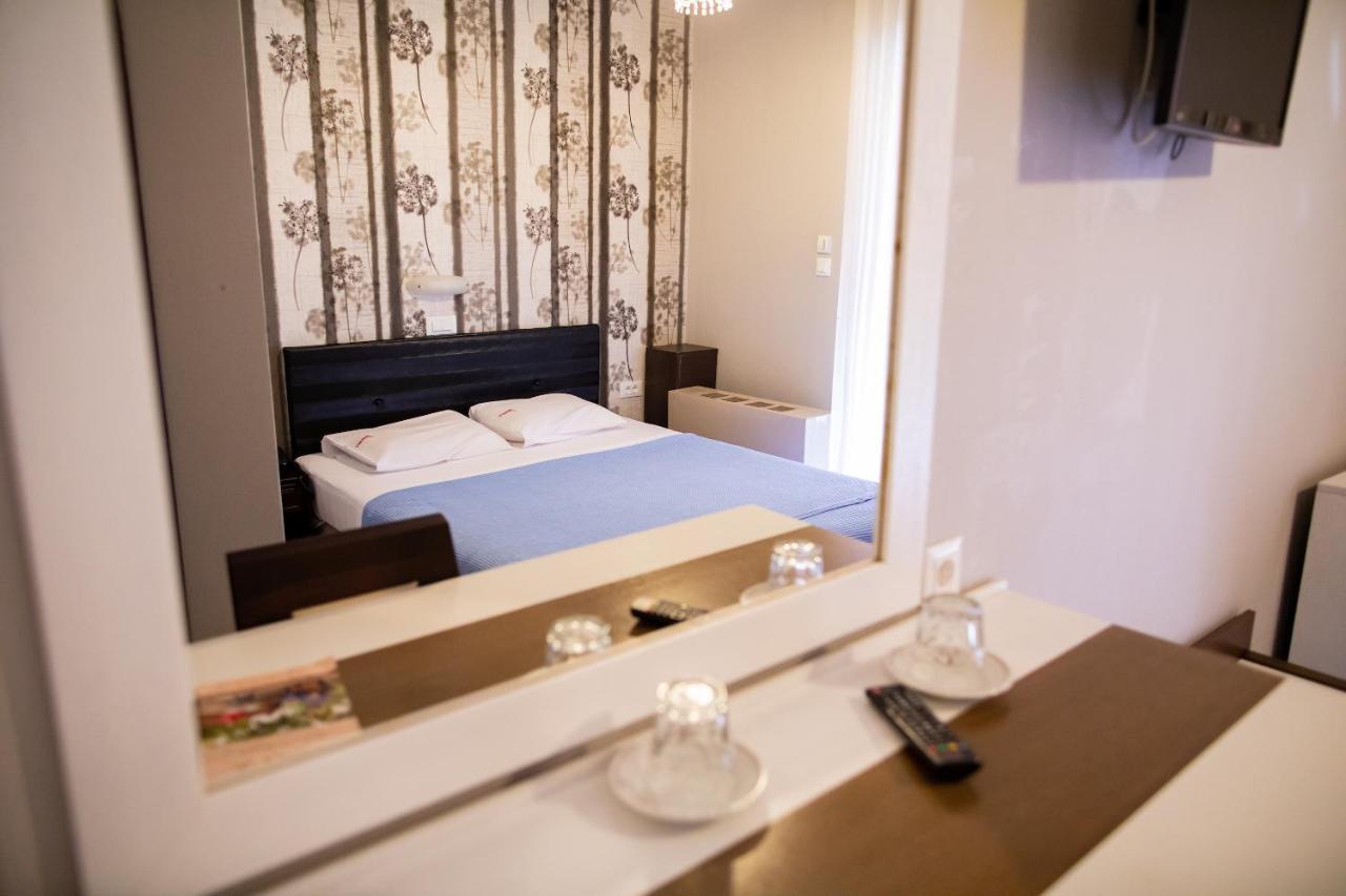 Fanari Hotel Buitenkant foto