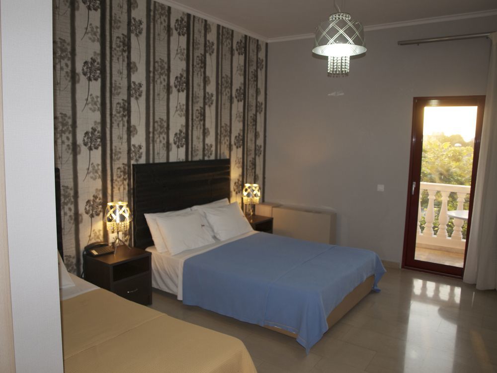 Fanari Hotel Buitenkant foto